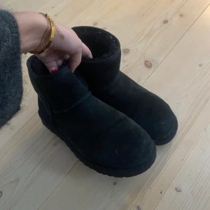 Uggs - SUPER snygga, iprincip nyskick!!! Nypris 2200❣️❣️