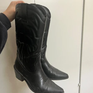 NAKD cowboy boots  - Very comfortable, size 40, bought for 1000sek from NAKD 