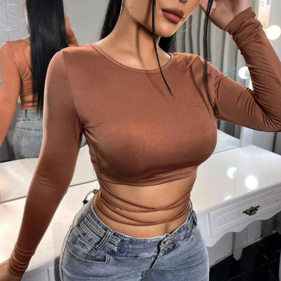 Långärmad Crop-Top med Sexy Rygg