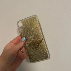 Kenzo mobilskal - Knappt använd. 😇