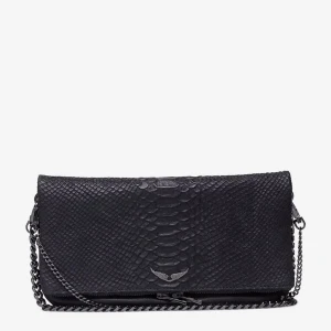 Zadig & Voltaire väska - Säljer då jag aldrig använder längre. Köpt 2019 för 3900 kr i deras butik på Birger Jarlsgatan. 