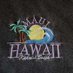 Graphic tee - Säljer den här t-shirten👌Bra skick och storlek XXS🙌Baksidan på tröjan är helt blank👍Köpt från Urban Outfitters.