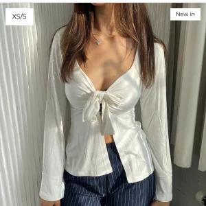 Design by si  - Intressekoll på min jätte fina blus som inte kommer till användning 🩷