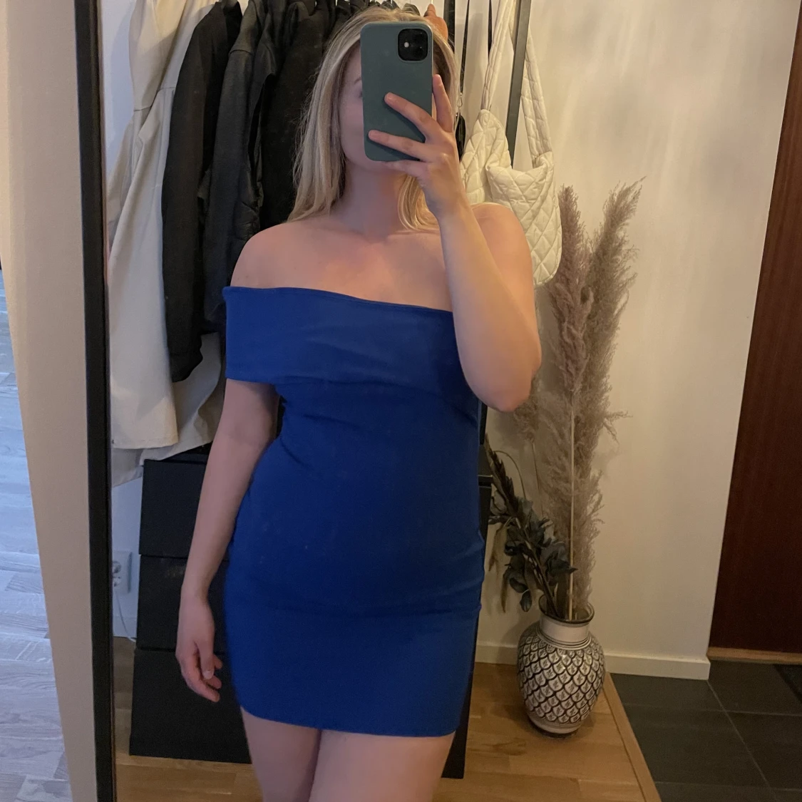 Blå klänning  - 90