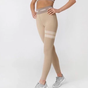 Tights stronger  - Tights från stronger använda 1 gång, nyskick. Storlek S. 