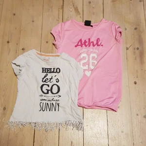 Jätte fina tröjor - Den rosa är litte sröre än den vitta