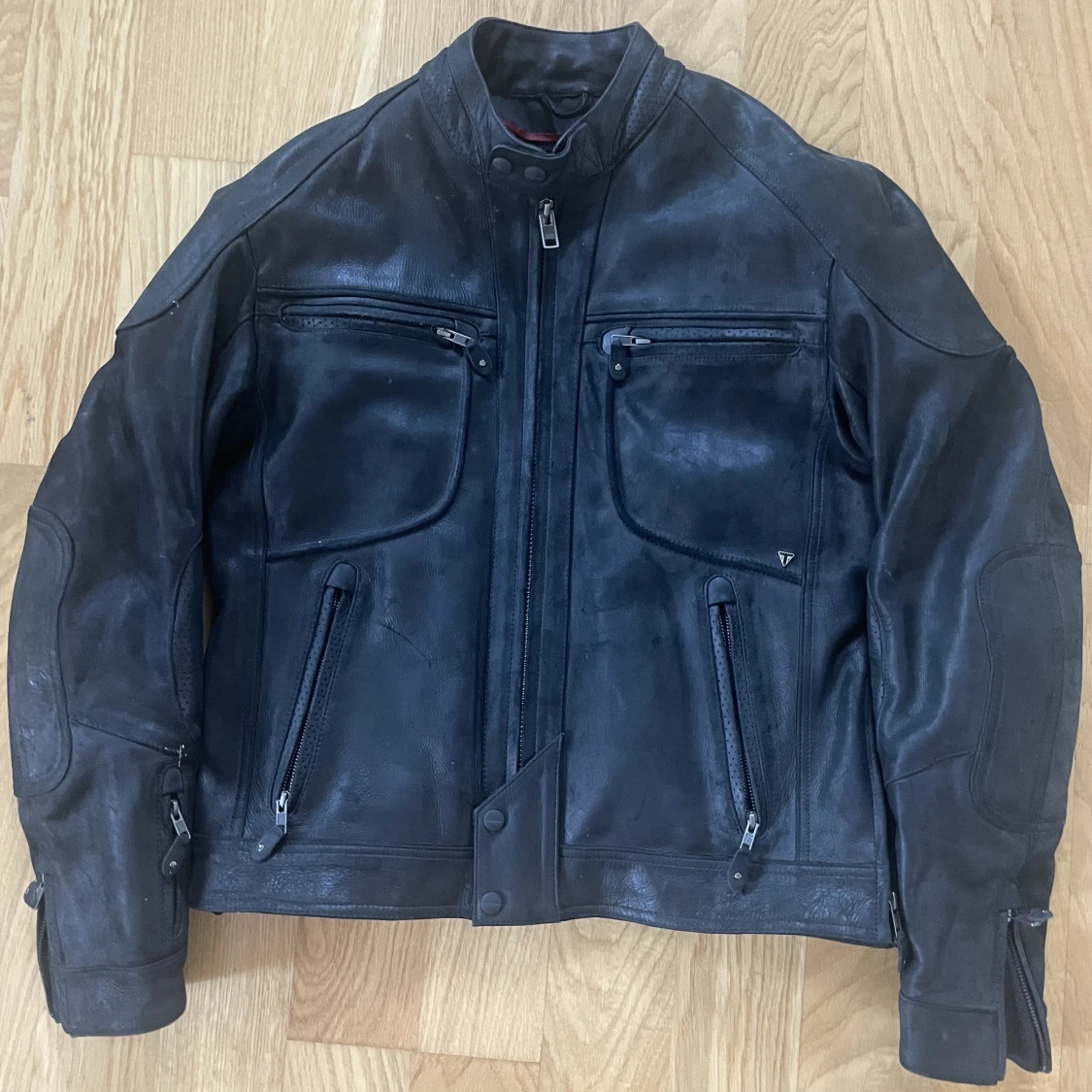 Triumph skinnjacka - 91