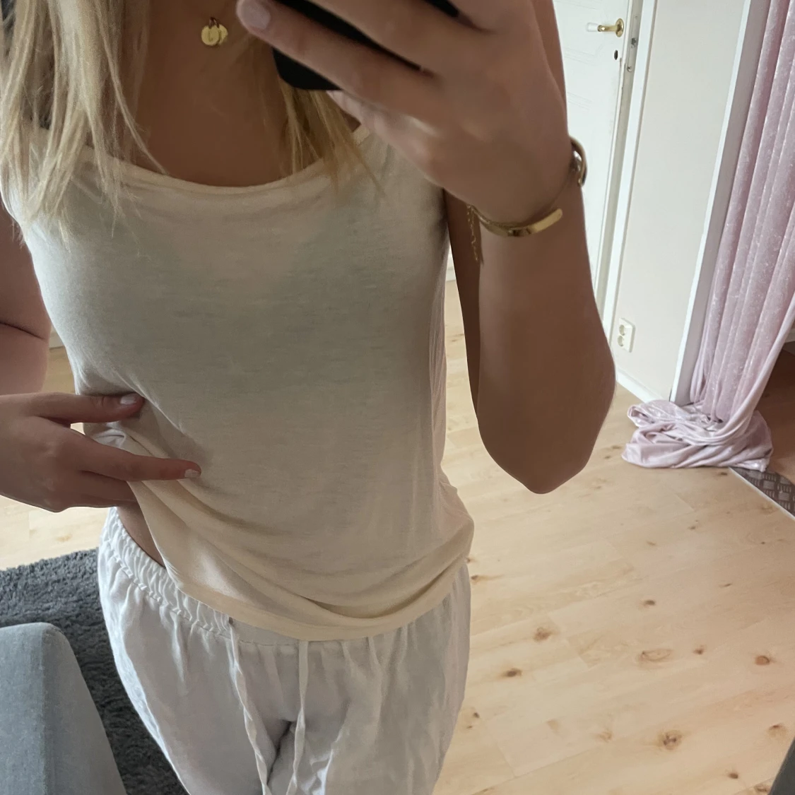 Beige/ ljusrosa linne - 90