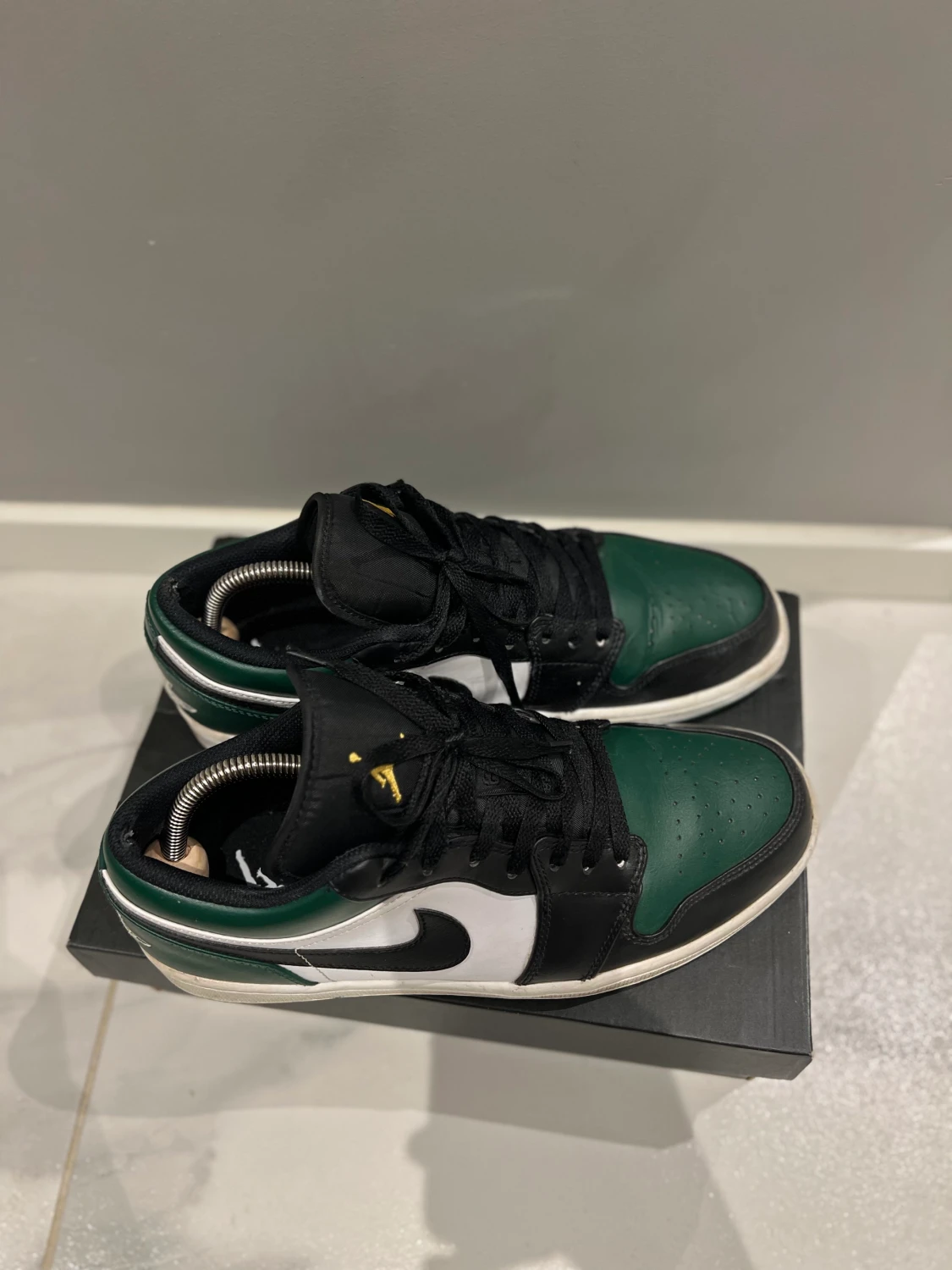 Air Jordan 1 Low Green Toe - 90