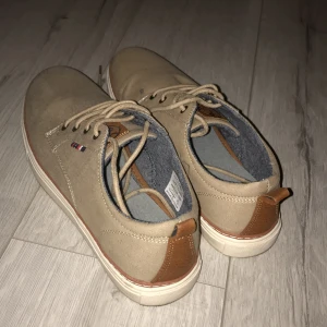 Skor - Fin skor, använda 1 gång