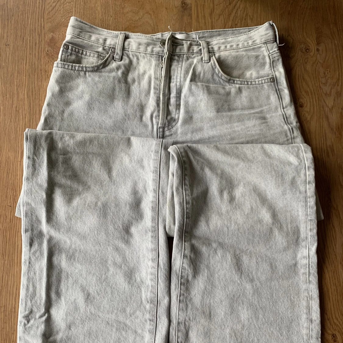 Grey “Wide fit” jean