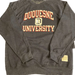 Vintage Sweatshirt  - ✅ Vintage Sweatshirt                                                            ✅ Size: Medium                                                                                           ✅ Condition: 10/10 