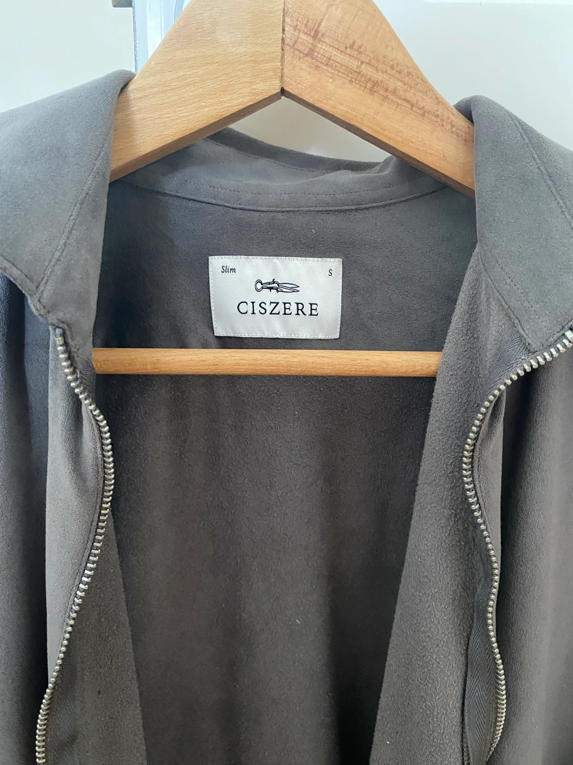 Grå sammet overshirt - 90