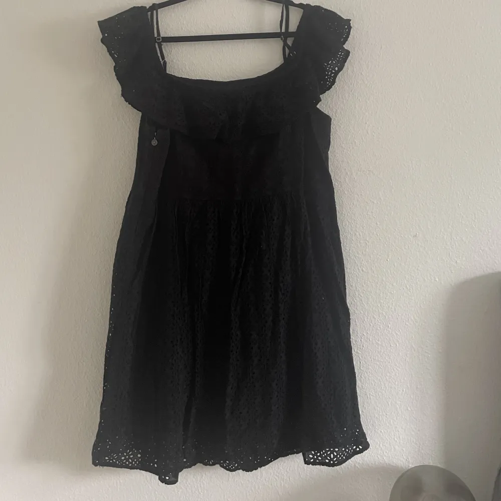 En svart klänning från odd Molly . Klänningar.