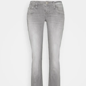 LTB gråa jeans - Säljer mina LTB gråa jeans då de ej passar mig! 