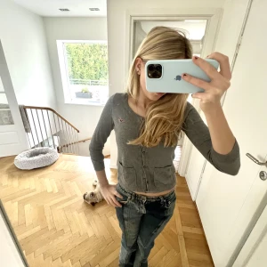 Holister kofta  - Världens snyggaste trekvart kofta! 🥰🥰🥰