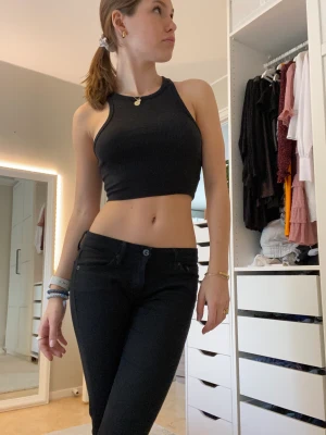 Zara crop top  - Kommer inte till användning 