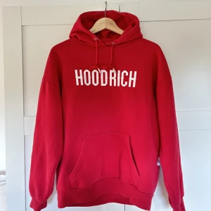 Hoodrich hoodie - Storlek xs men mera som s 