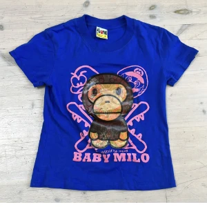 Bape T-shirt - Så cool Bape T-shirt! 💙