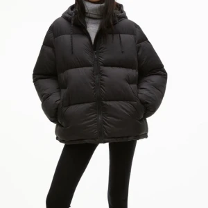 Pufferjacka - Fint skick, nypris 550kr 