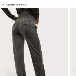 Juicy byxor - Säljer mina mörk grå juicy byxor fint sick lite slitna men endå fina