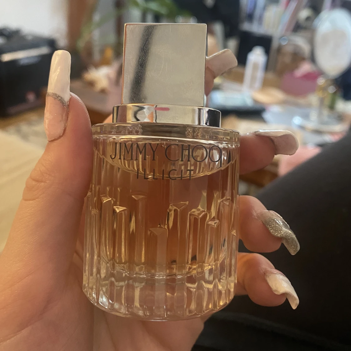 Jimmy choo illict parfym