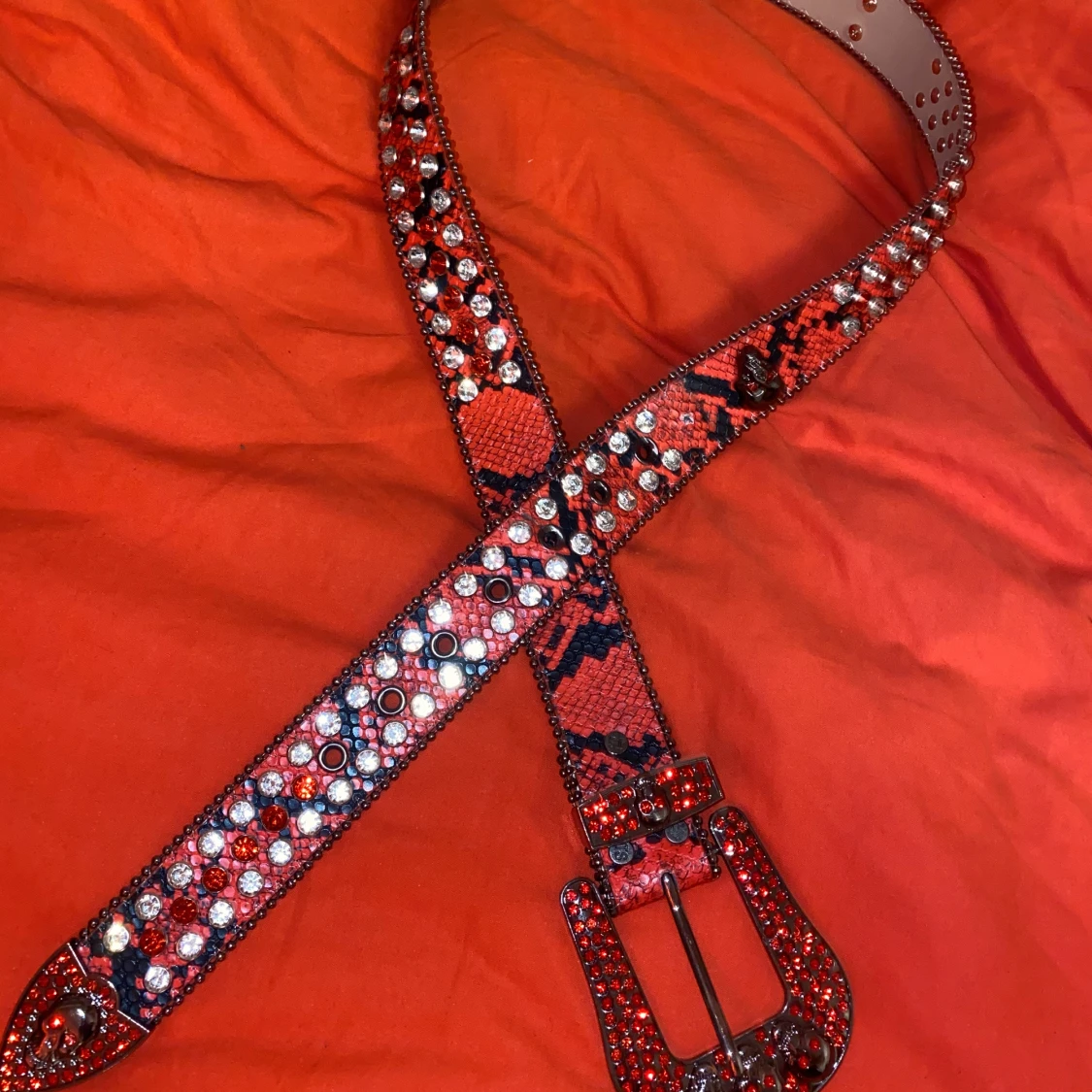 Dödskalle rhinestones belt - 90