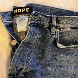 Hope Jeans - Storlek 30  Skick 9/10 Modell - Rush