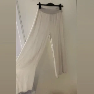 Yoga pants - Säljer dessa as snygga yoga pants som tyvärr inte kommer till någon använding. Endast testad men prislapp borta!