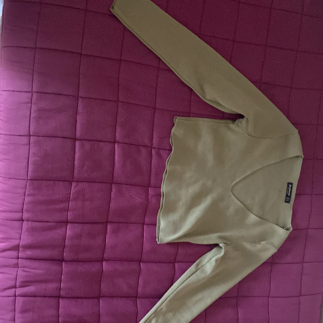 Croppad långärmad tröja - 90