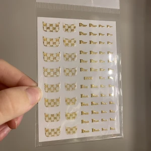 dekoration till naglar - oanvända 