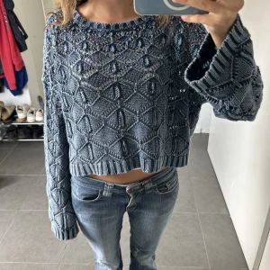 As najs reöka - Säljer denna as snygga tröjan! Använd 1 gång- är som ny❤️ köpte dem för runt 500kr på zara