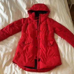 Everest jacka - Super fint skick nypris 1000-1500kr Säljer för 400