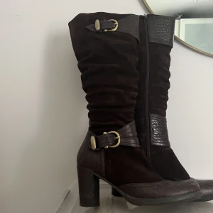 Vintage boots  - Säljer nu mina älskade vintage boots! Hör av er vid intresse eller köp 