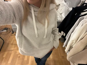 Teddybear hoodie - Fluffig väldigt skön teddytröja 