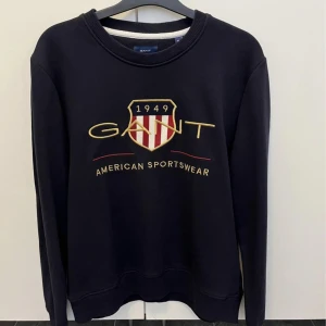 Gant tröja  - Använt skick. 