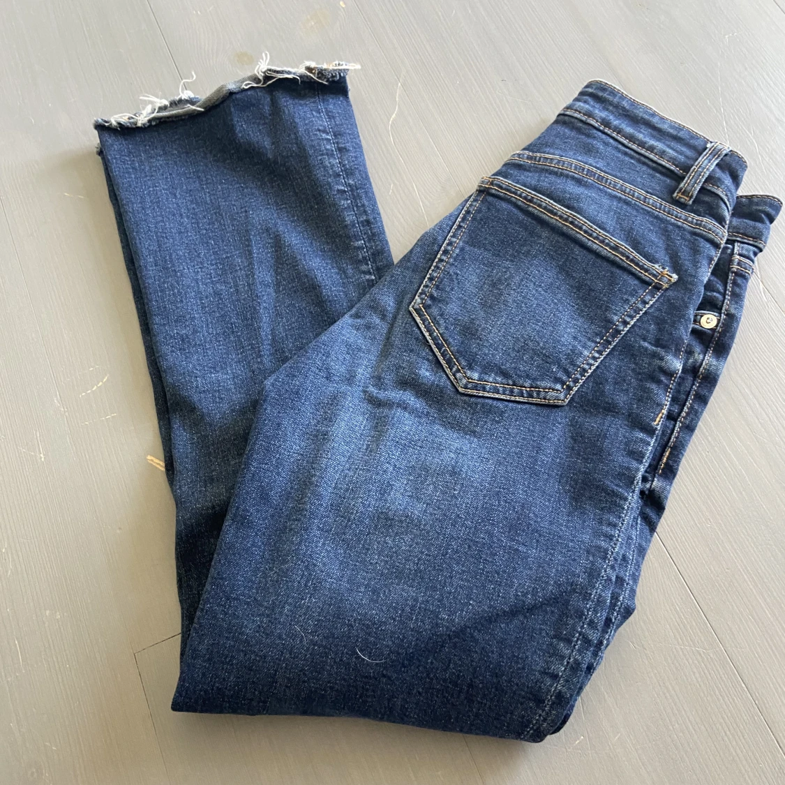 Zara jeans