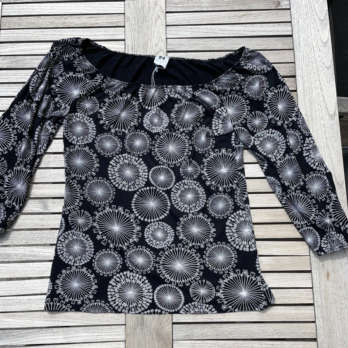 Offshoulder top - 91