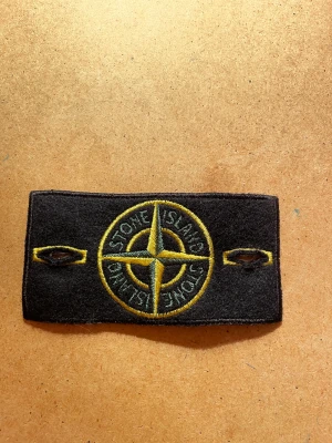 Stone island patch - Ej använd, bra skick.