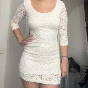 Klänning  - Säljer denna fina klänning 💗😊