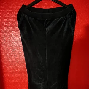 Odd and Molly - Maxi kjol från Odd Molly🖤