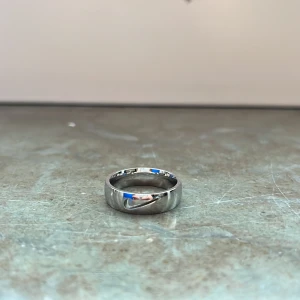 Nike ring storlek 9-10 - Aldrig anv