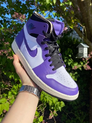 Jordan 1 high zoom crater purple  - Jordan 1 high crater purple  - preowned 9/10  - storlek 44,5  - allt orginal finns! 