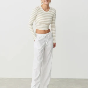 Vita linnebyxor gina - Jätte finna linnebyxor från Gina Slutsålda som jag ser just nu. 