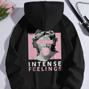 Svart hoodie  - Säljer min jätte fina Hoodie som tyvärr inte har kommit till användning helt oanvänd. Det är Stl M💖