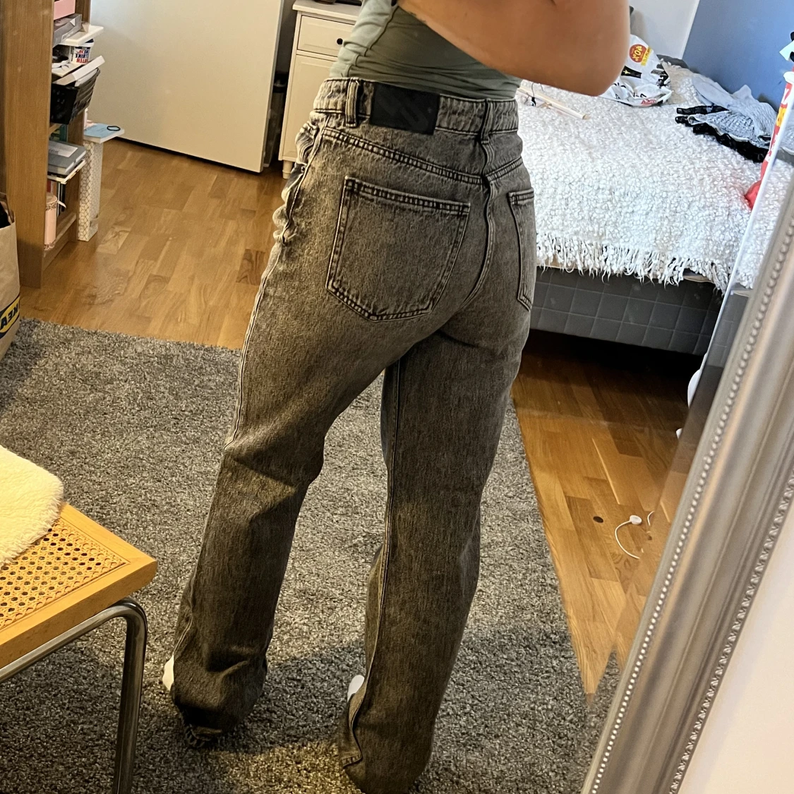 Gråa raka jeans  - 91