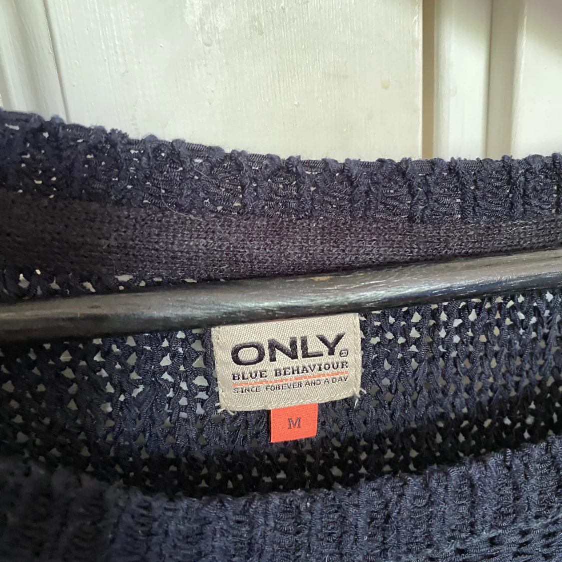 Svart stickad tröja - 91