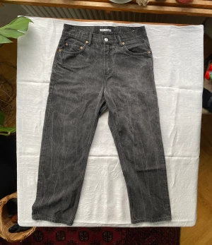 Our Legacy lightning fade - Cool finish på styvt denim