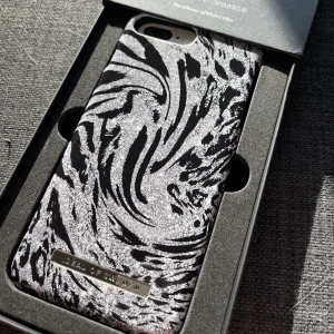 Mobilskal iPhone 8/7/6 plus  - Helt oanvända mobilskal 