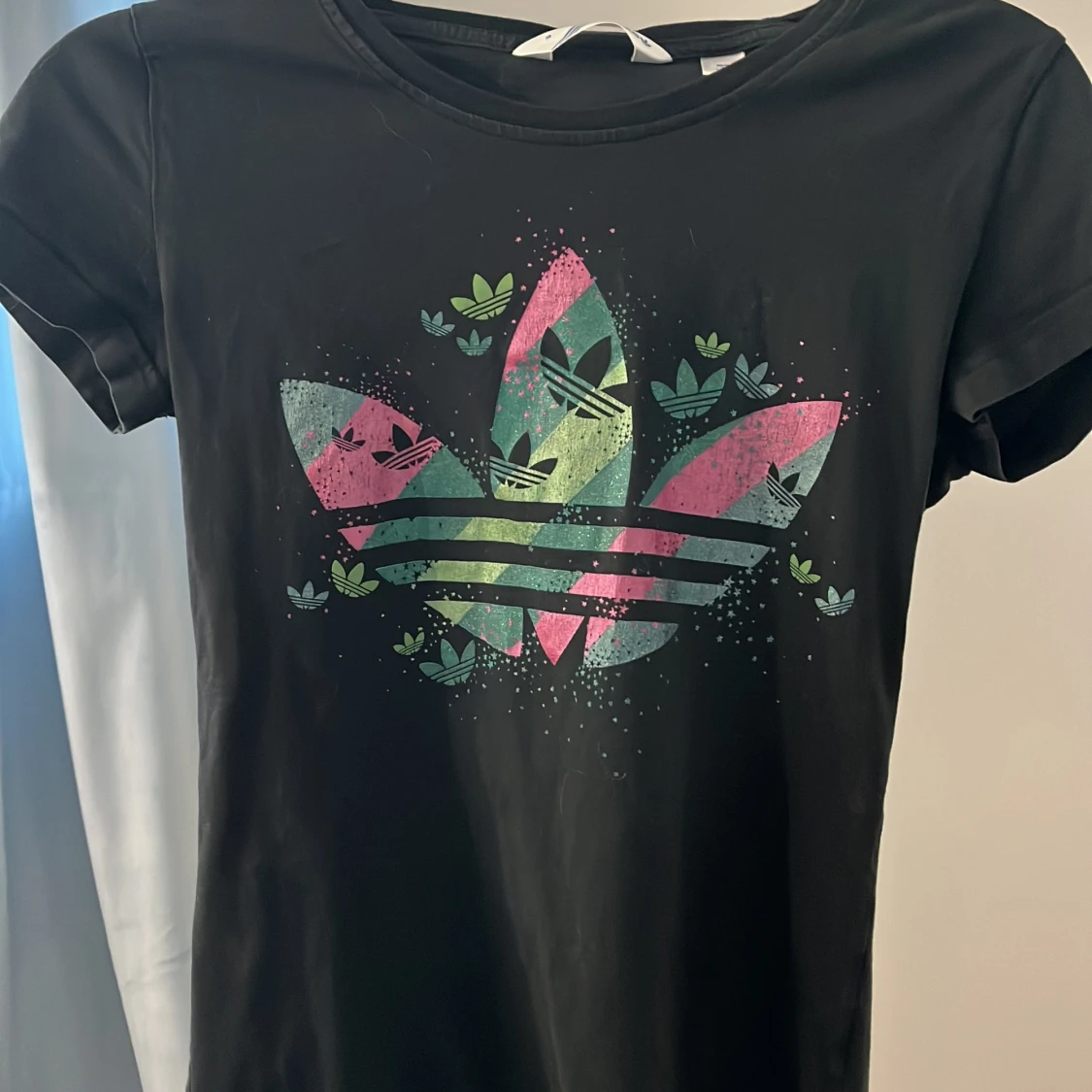 Adidas t-shirt